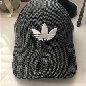 Adidas snapback hat